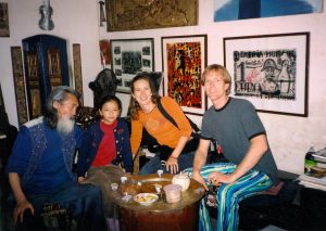 Beath Gates and Geoff Dorn, the founders of the Pacific Bridge gallery, Oackland, USA, during their visit to Hanoi, late 1990s